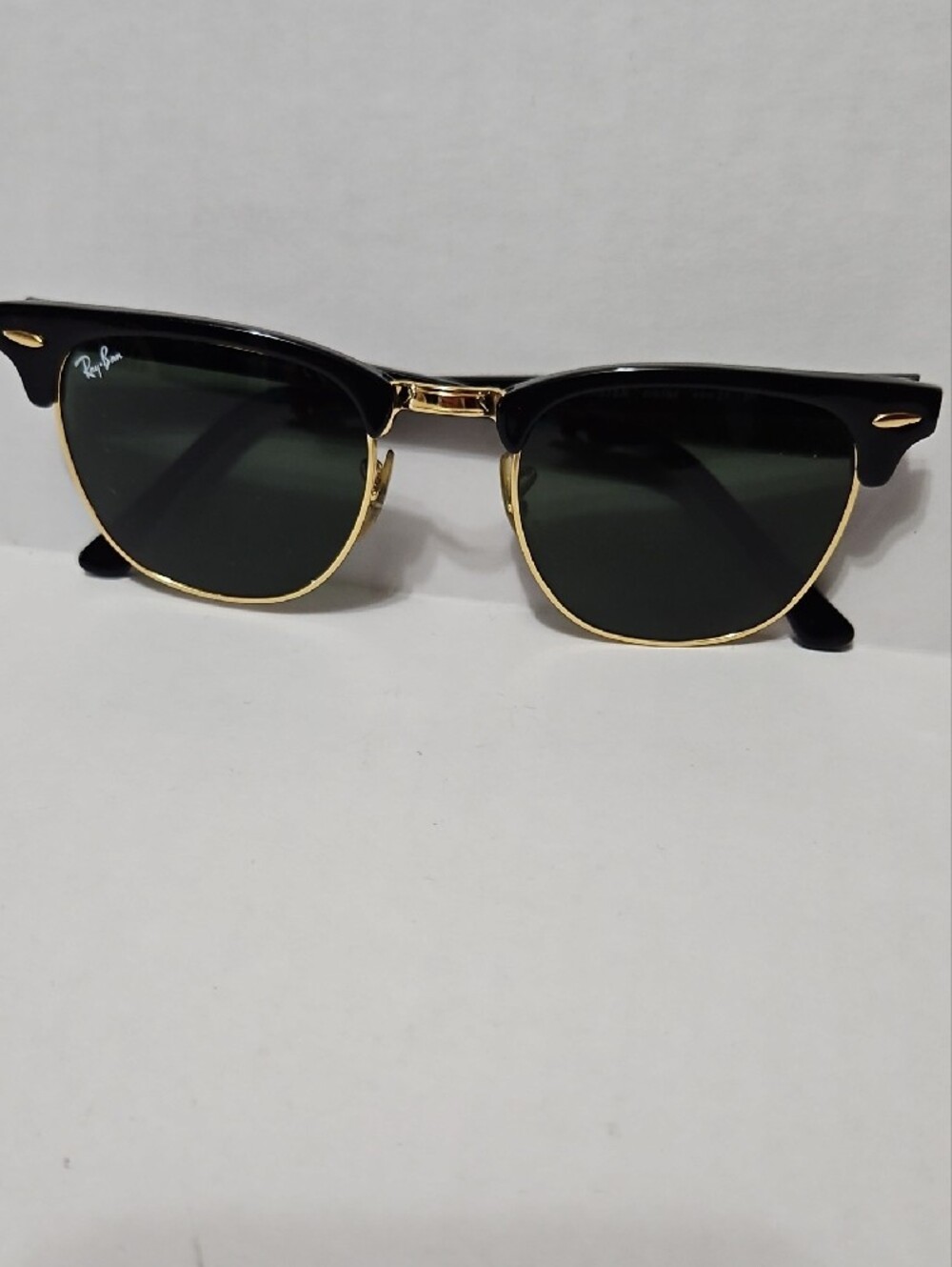 Ray-Ban RB3016 Clubmaster W0365 Black Gold G-15 Green Sunglasses 49-21